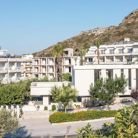 Olympia Sun Φαληράκι