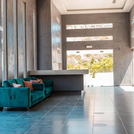 Olympia Sun 팔리라키