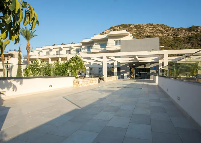 Hotel Olympia Sun 3*